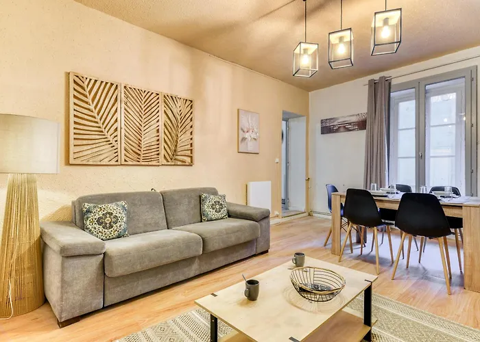 Le - A Pied - Wifi Καρκασόν