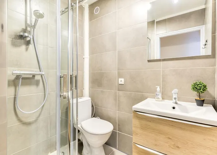 Le - A Pied - Wifi * Καρκασόν